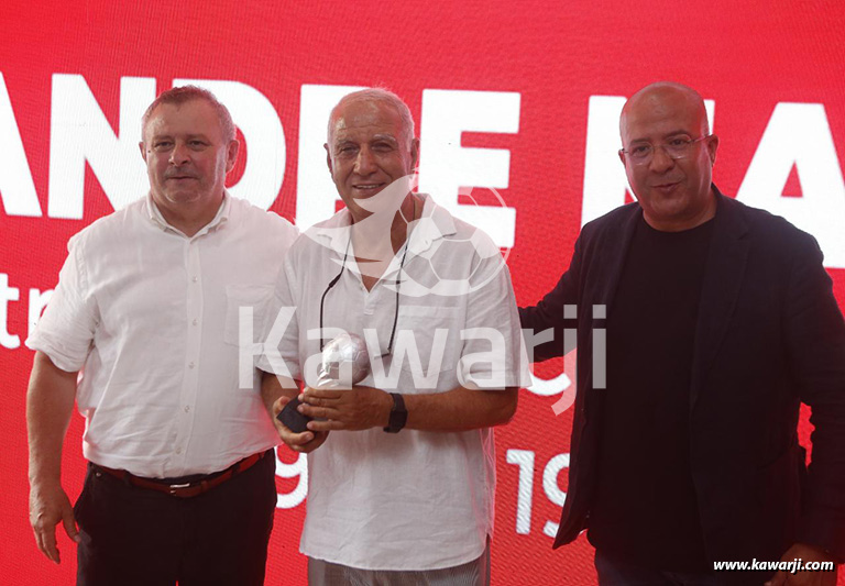 Hommage du Club Africain à André Nagy