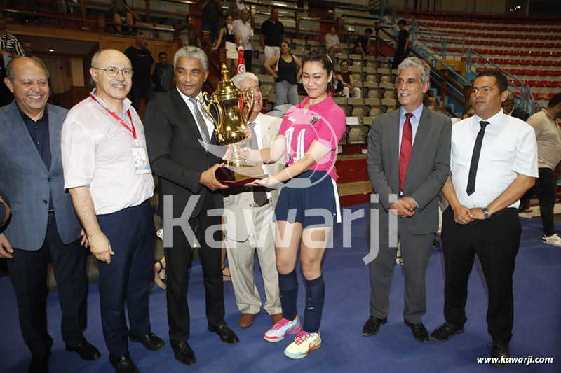 Volley-ball-Finale Dames : Club Sportif Sfaxien - CF Carthage 3-2