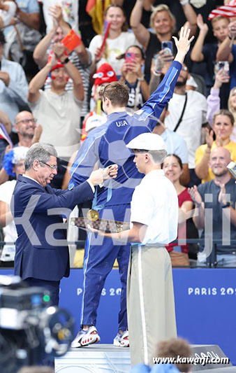 JO 2024 : Mehrez Boussayene (cérémonie des médailles de la finale 1500m nage libre)