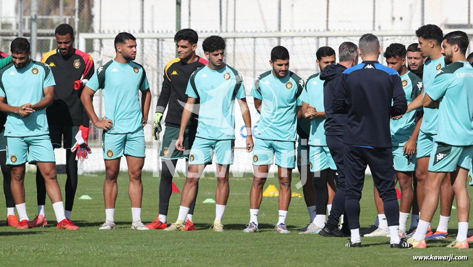 Espérance de Tunis : 1ère séance d'entrainement de Laurentiu Reghecampf