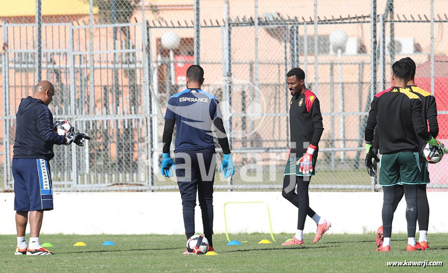 Espérance de Tunis : 1ère séance d'entrainement de Laurentiu Reghecampf