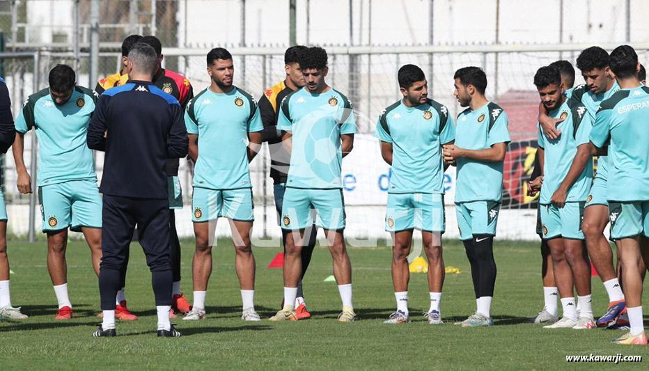 Espérance de Tunis : 1ère séance d'entrainement de Laurentiu Reghecampf