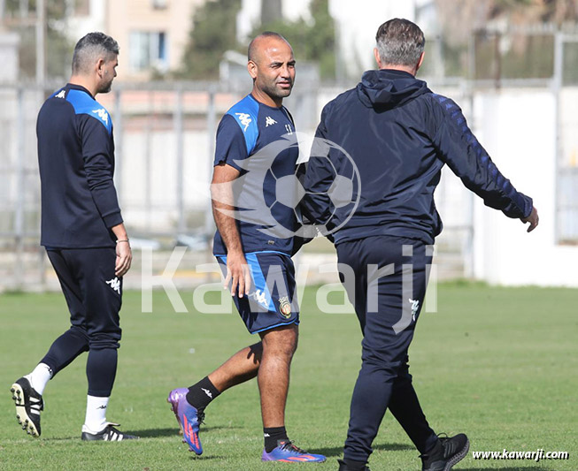 Espérance de Tunis : 1ère séance d'entrainement de Laurentiu Reghecampf