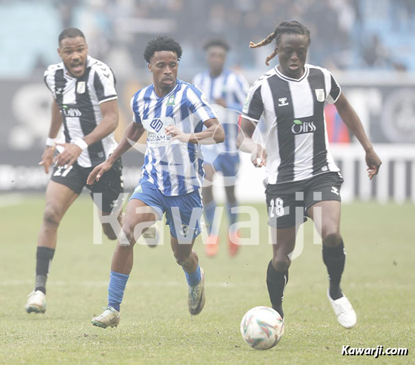 CC-J6 : CS Sfaxien - Bravos do Maquis 4-0