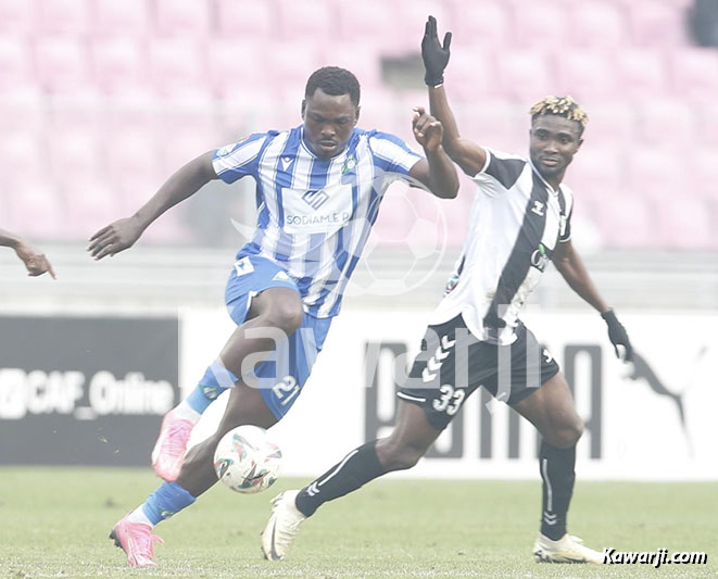 CC-J6 : CS Sfaxien - Bravos do Maquis 4-0