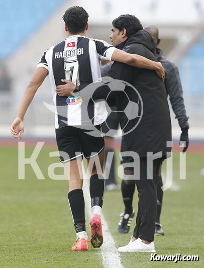 CC-J6 : CS Sfaxien - Bravos do Maquis 4-0